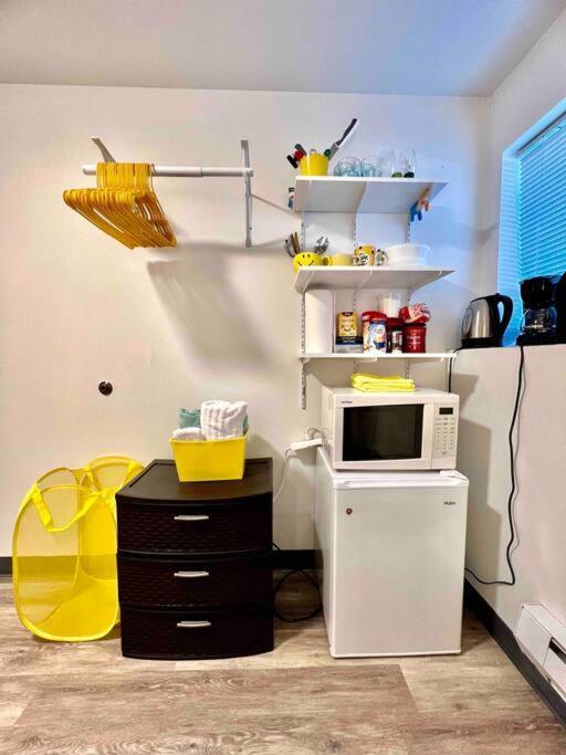 Private Room With Shared Bathroom On The 1St Floor 10 Minutes Walk To University Of Washington Seattle Extérieur photo